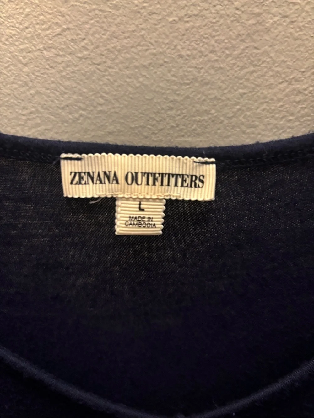 Zenana Outfitters Women's Long Sleeve V-Neck Top - Navy Blue - Picture 2 of 2